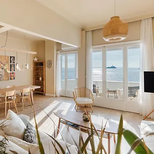 Infinity & Beyond By Halu! - Seafront Apartment Thessaloniki